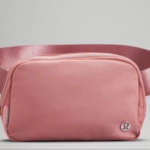 LuLu Lemon Pink Pastel Everywhere Belt Bag